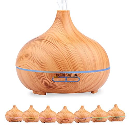 Aroma Diffuser - 550 mL Essential Oil Defusers Electric Ultrasonic Aromatherapy Cool Mist Humidifier Air Purifier 7 Color LED light 4 time-setting Wood Grain Whisper-Quiet