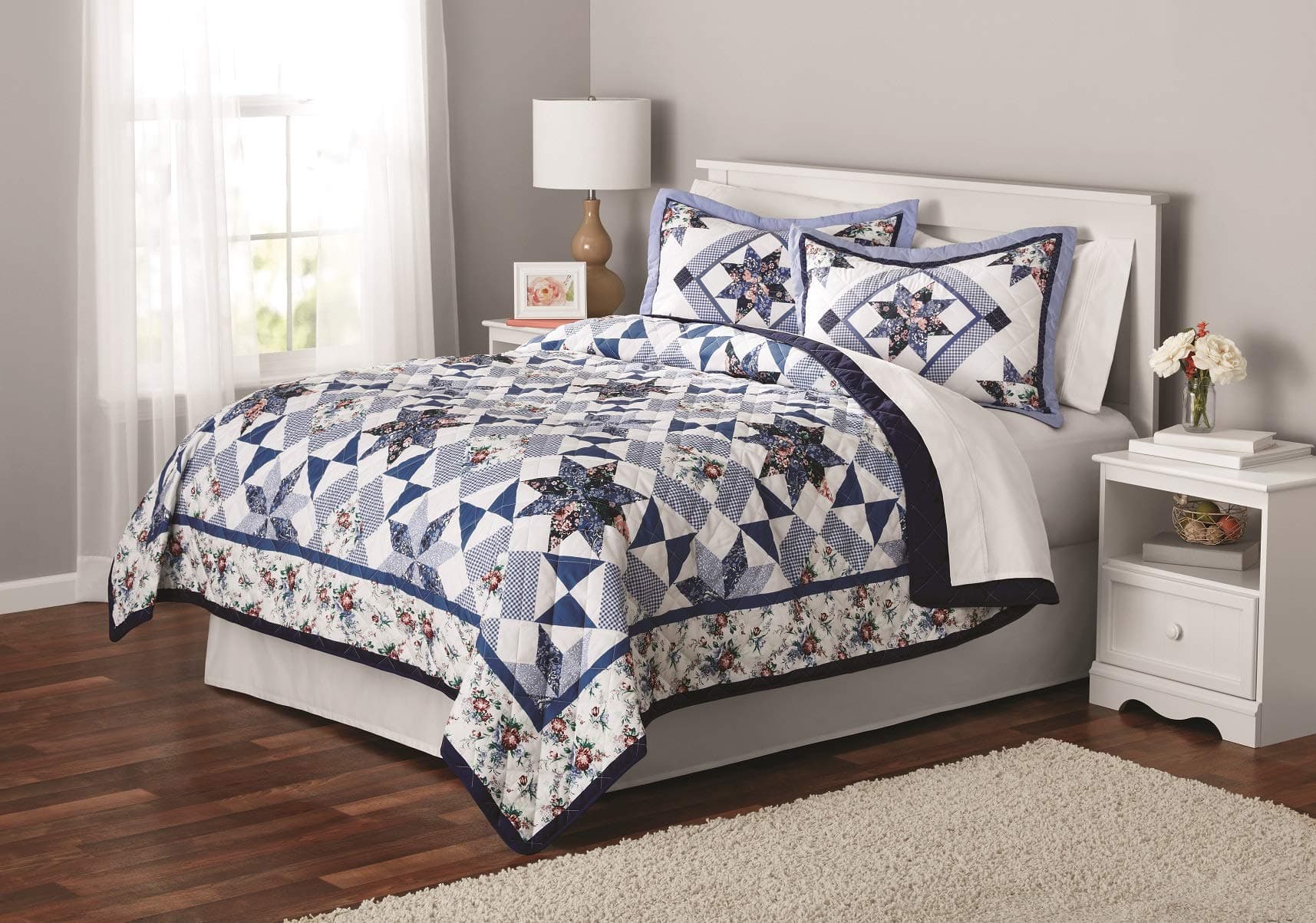 Mainstays Classic Claires Rose Patterned Bedding, King Sham