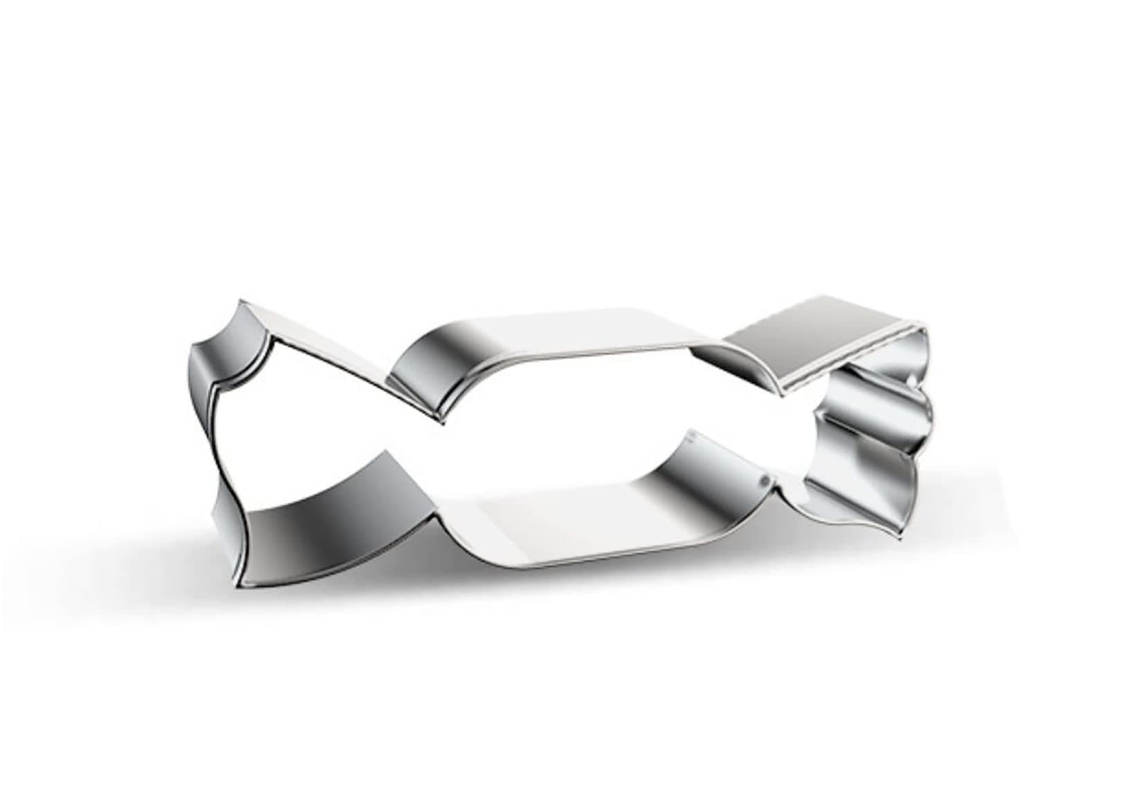 Wrapped Candy Shape Cookie Cutter - B