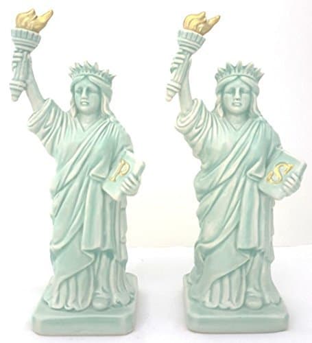 Statue of Liberty Salt Shaker Set.