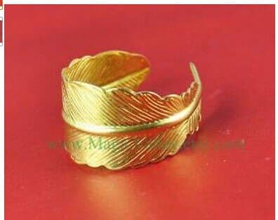 Vintage Inspired Gold Feather Adjustable Ring