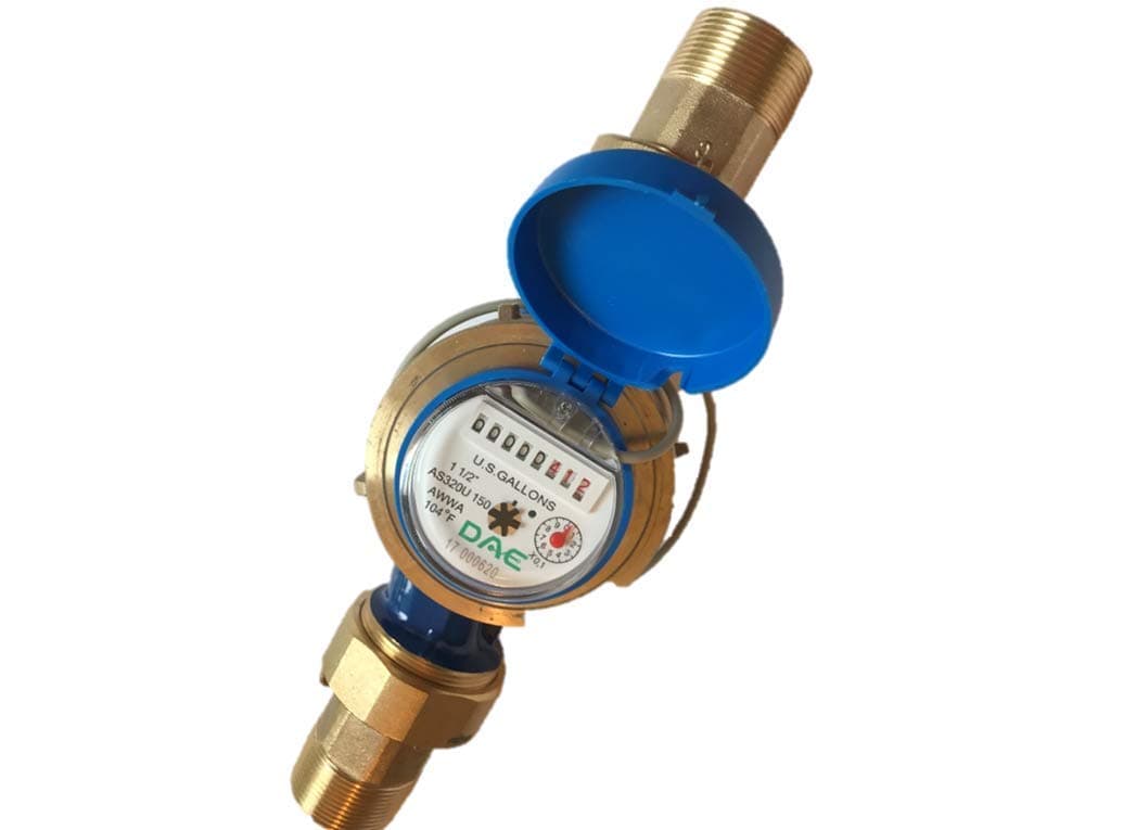 DAE AS320U-150P 1-1/2" Water Meter with Pulse Output, Measuring in Gallon + Coupling
