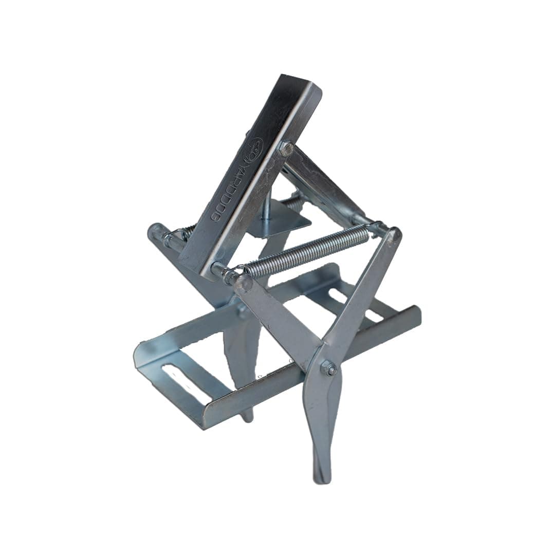 YARDDOGMole Trap Step to Set Commercial Grade