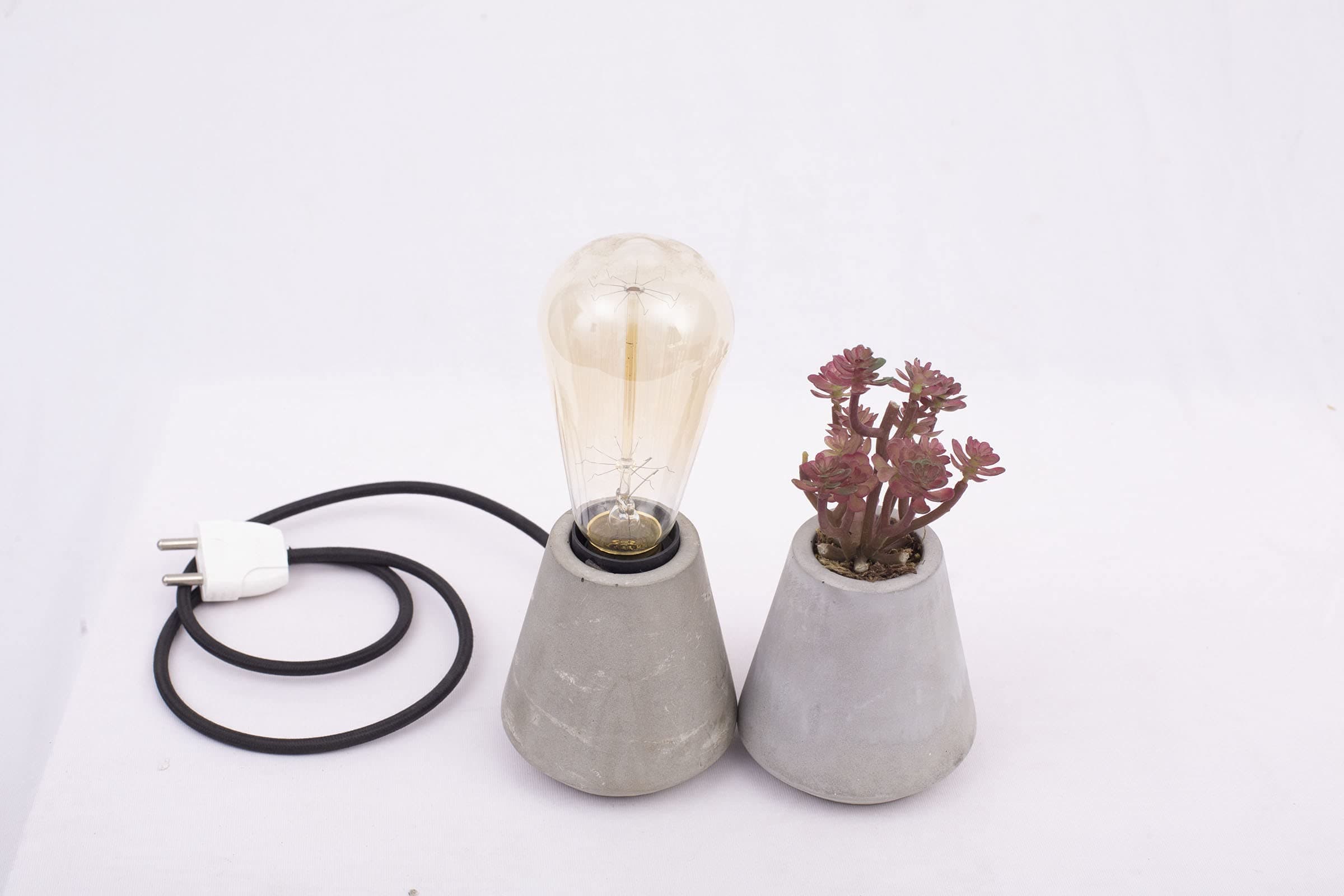 Source.Designs Ink Pot Vase, small concrete pot, concrete Planters, table lamp, desk planter