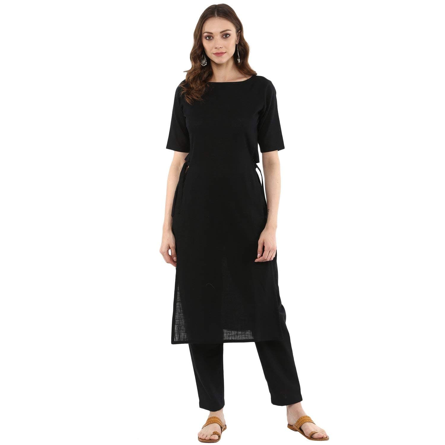 idaLia Rayon Solid Straight Black Kurta Set for Women Round V Neck Designer Kurta with Pant