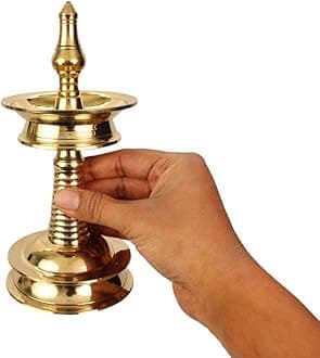 Spillbox Traditional Brass Kerala Kuthu villaku Diya for Puja|Lord Ayyappan Vilakku|Pooja Aarti|Arti Deepak Deepam Oil Lamp for Home Temple Puja Articles Decor Gifts- Kerala Nila Villakku(7 inch, 1)
