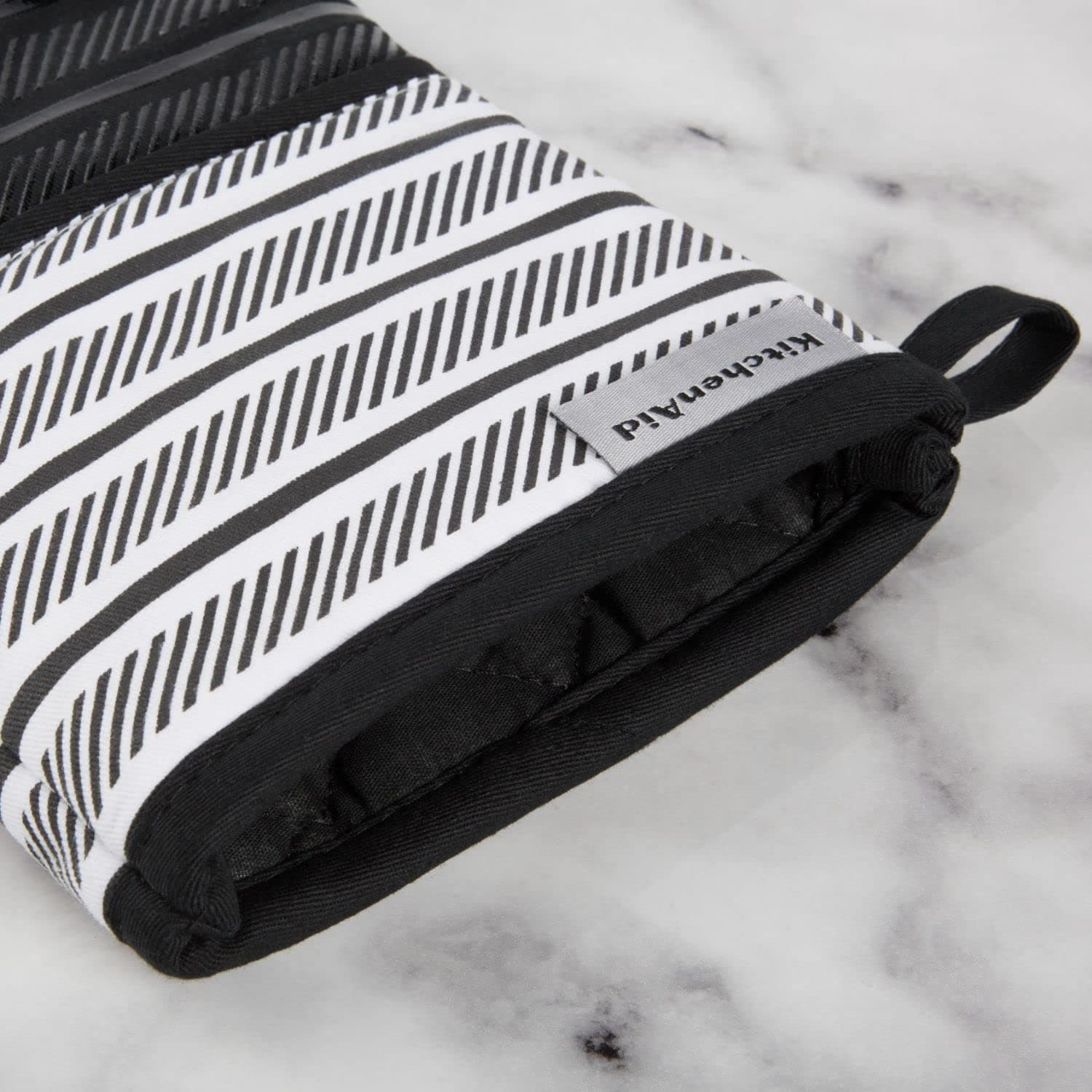 KITCHENAID Albany Oven Mitt 2-Pack Set, Matte Black, 7"x13"