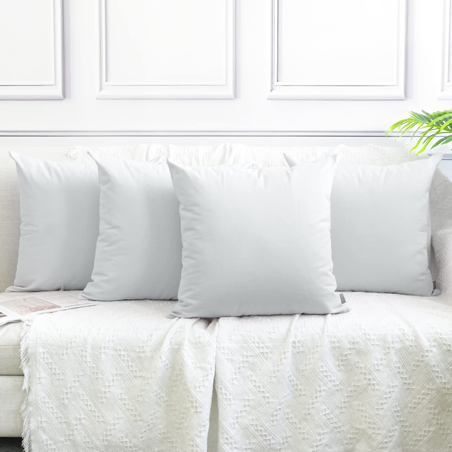 Thmyo Pack of 4 Cotton Solid Pillow Covers Decorative Square Throw Pillow Case DIY White Valentine's Pillow Covers Sublimation Blank Pillow Case for Home Sofa Decoration (18x18 inch/ 45x45cm,White)