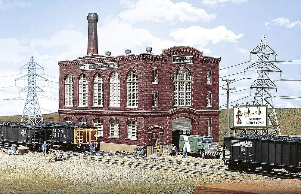 Walthers Cornerstone HO Scale Model Northern Light & Powerhouse Structure Kit, 8 (933-3021)