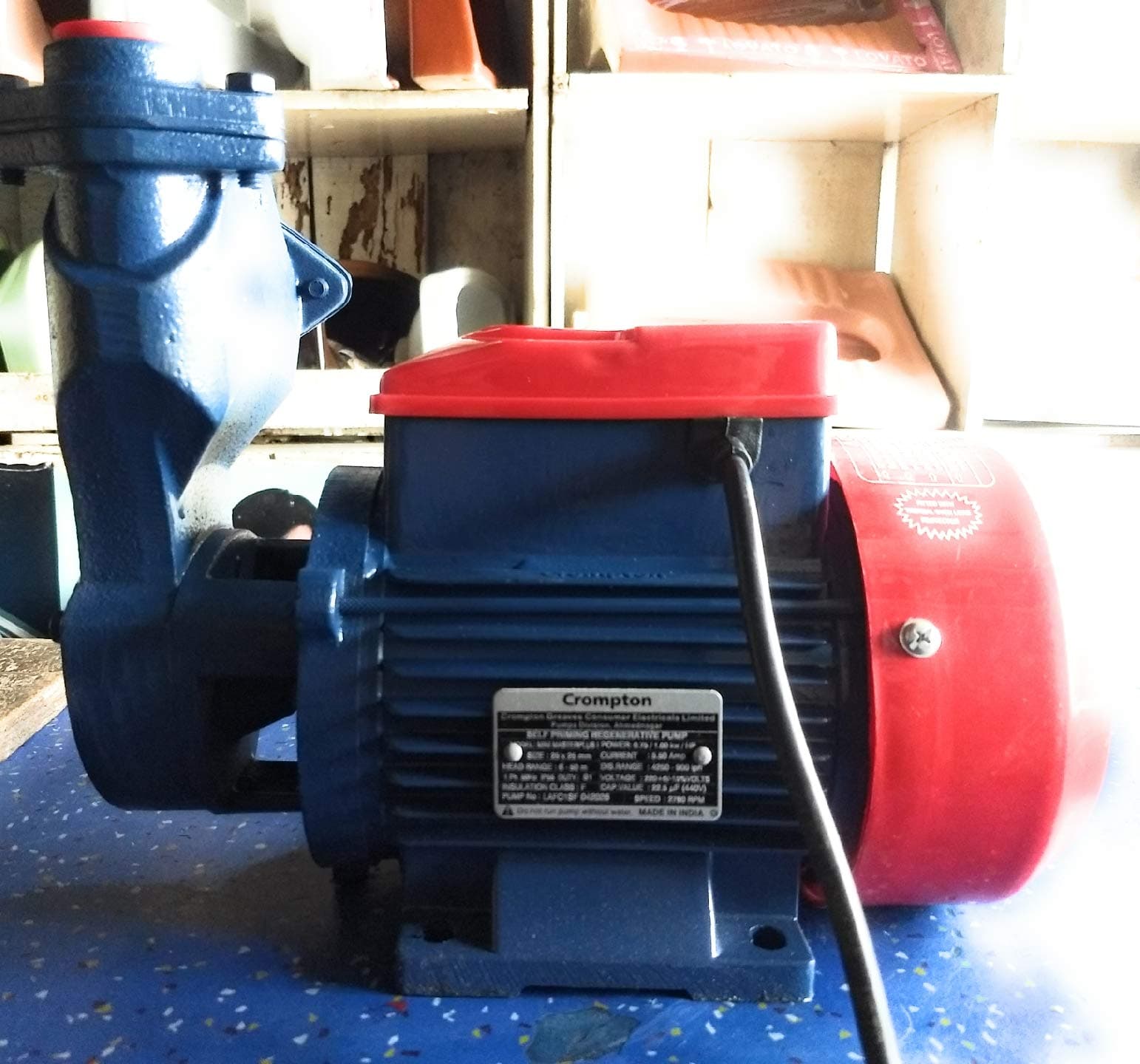 Crompton Mini Masterplus i - 1HP Self Priming Regenerative Pump (Multicolour)