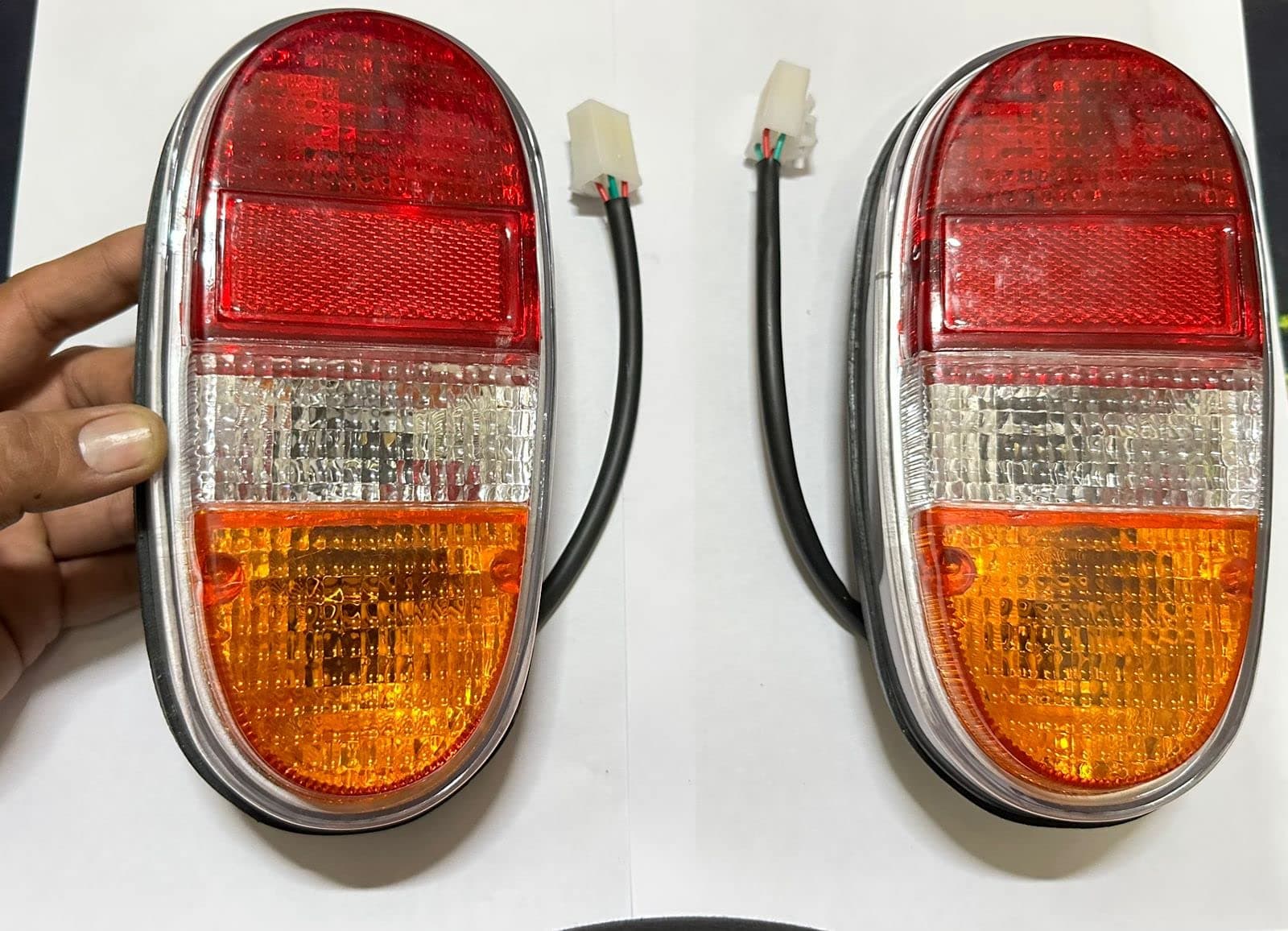 AUTO MT 2PC/SET Ambassador Rear BRAKE Tail Lamp Light BRAKE LIGHT Ambassador for Hindustan Ambassador