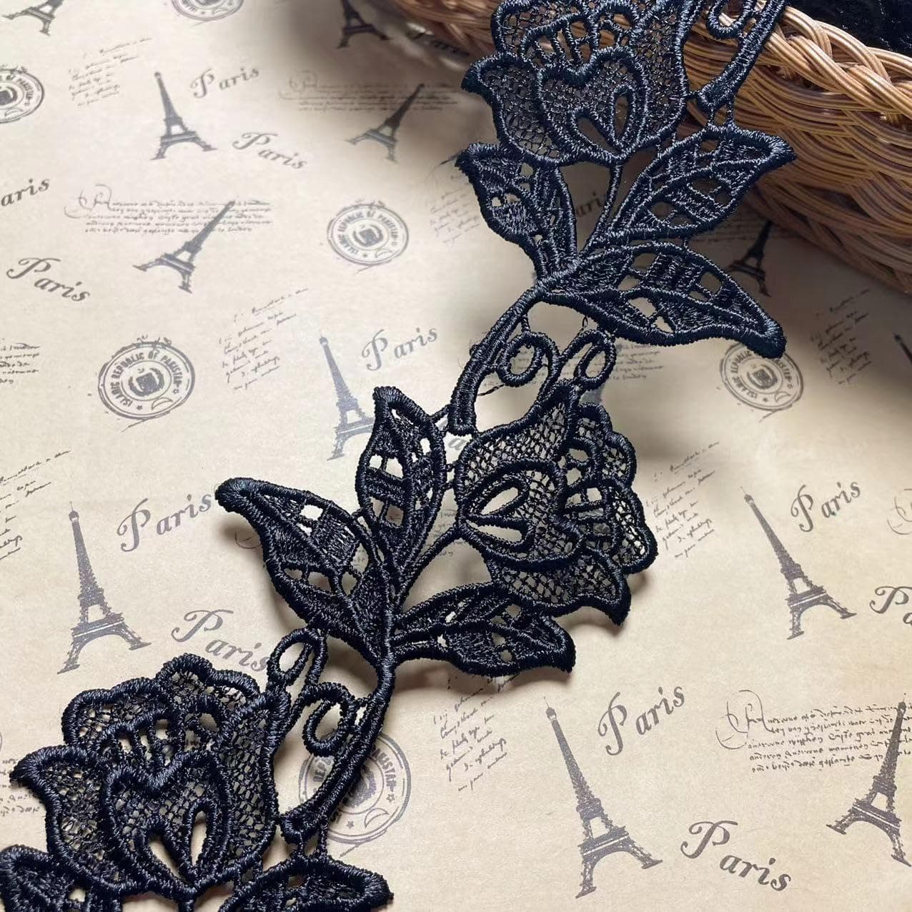 8.5CM Width Europe Floral Motifs Boho Pattern Inelastic Embroidery Lace Trim,Curtain Tablecloth Slipcover Bridal DIY Clothing/Accessories.(2 Yards in one Package) (Black)