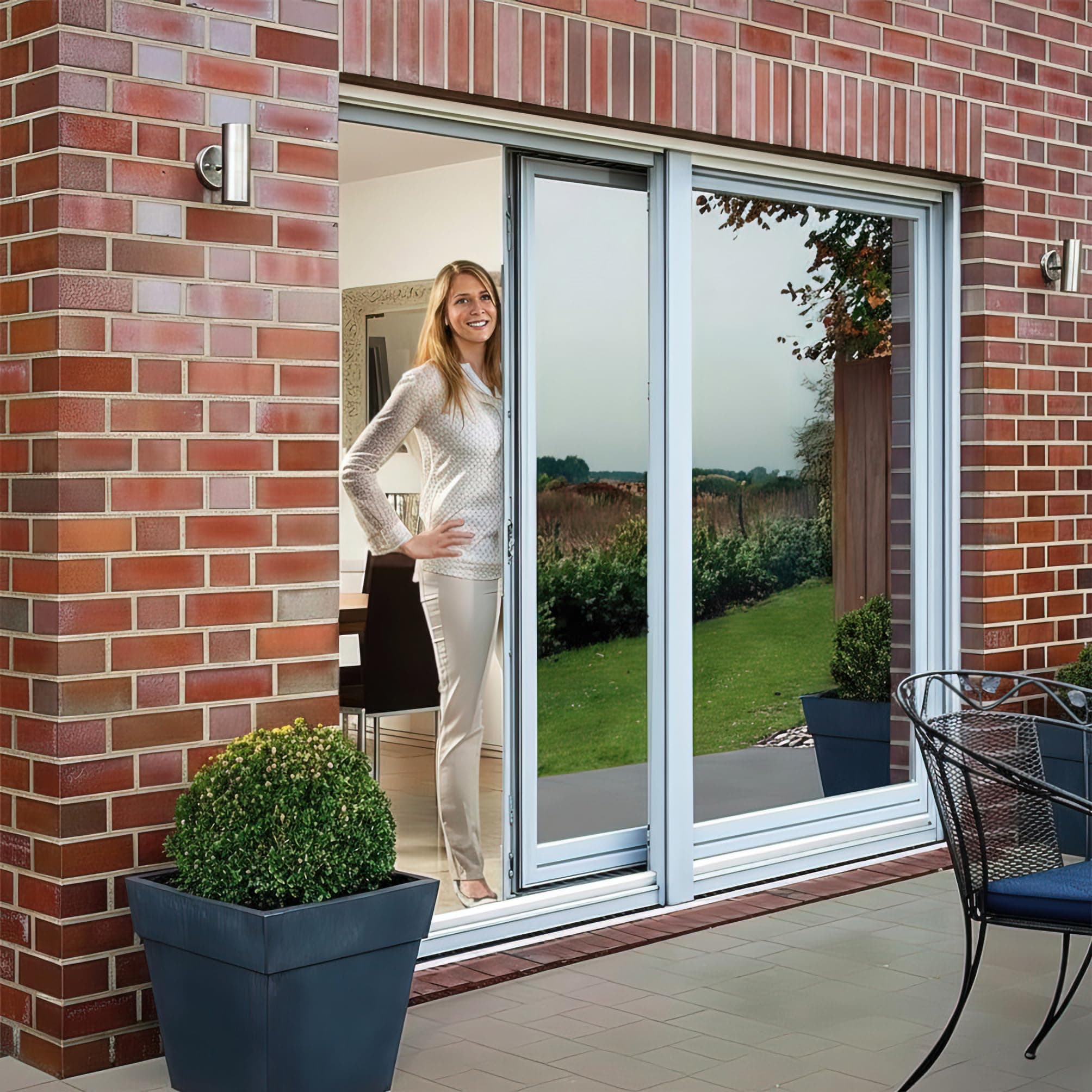 Silver Reflective Window (Solar Control & Privacy Tint - One Way Mirror/Mirrored Glass) (76cm x 2 metre) (76cm x 1 metre - 10 metre)