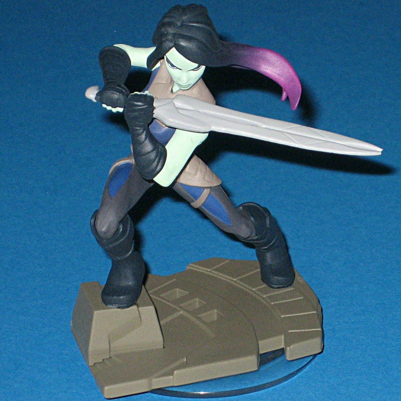 Disney INFINITY: Marvel Super Heroes (2.0 Edition) Gamora Figure - No Retail Packaging