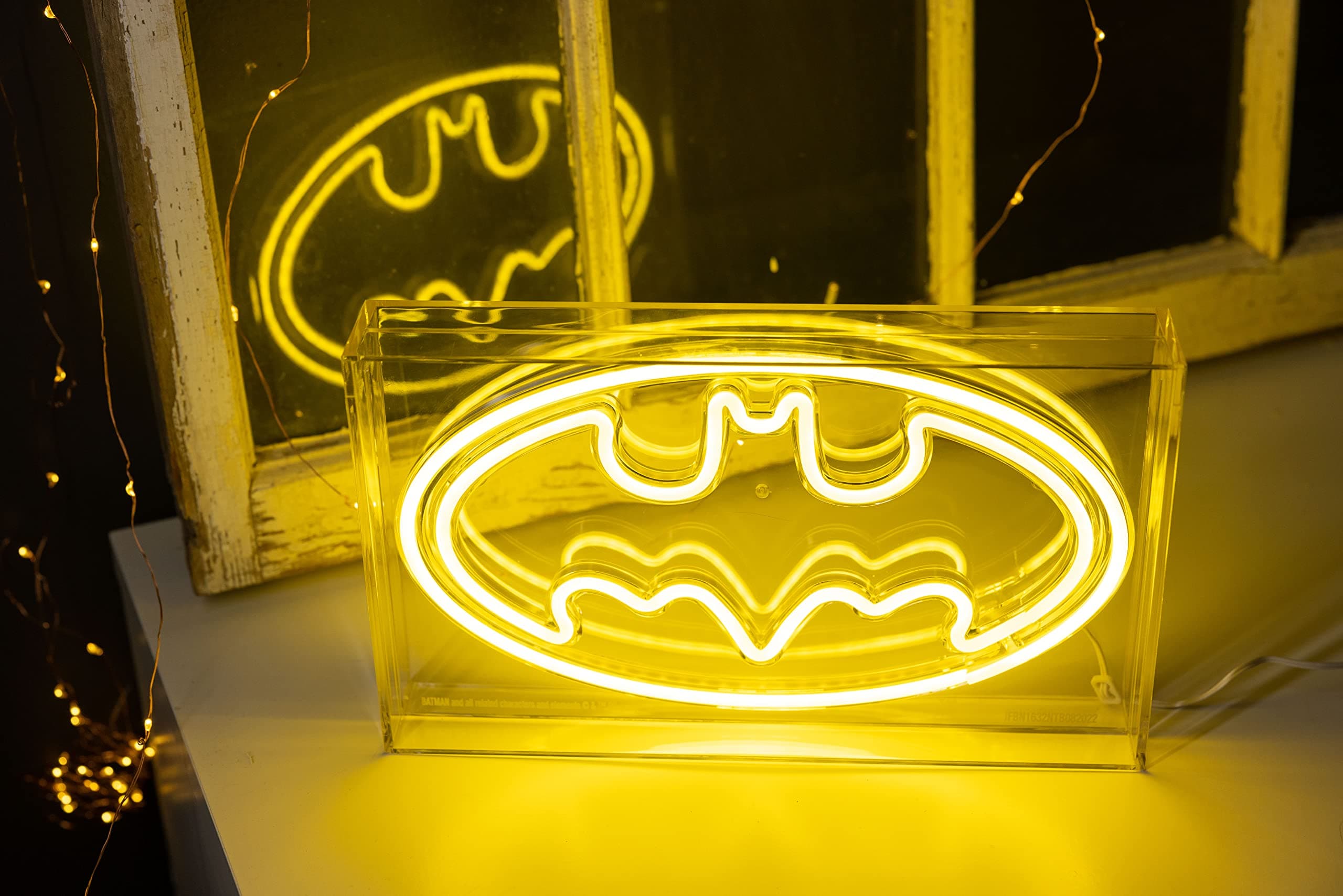 DC Comics Batman Logo Symbol USB Powered Neon Light Box, 12 x 7 Inches