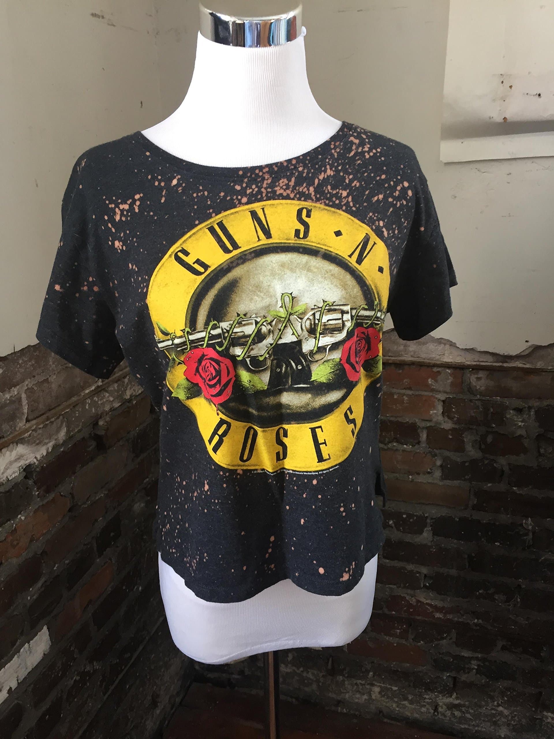 Guns N Roses Distressed Crop tshirt