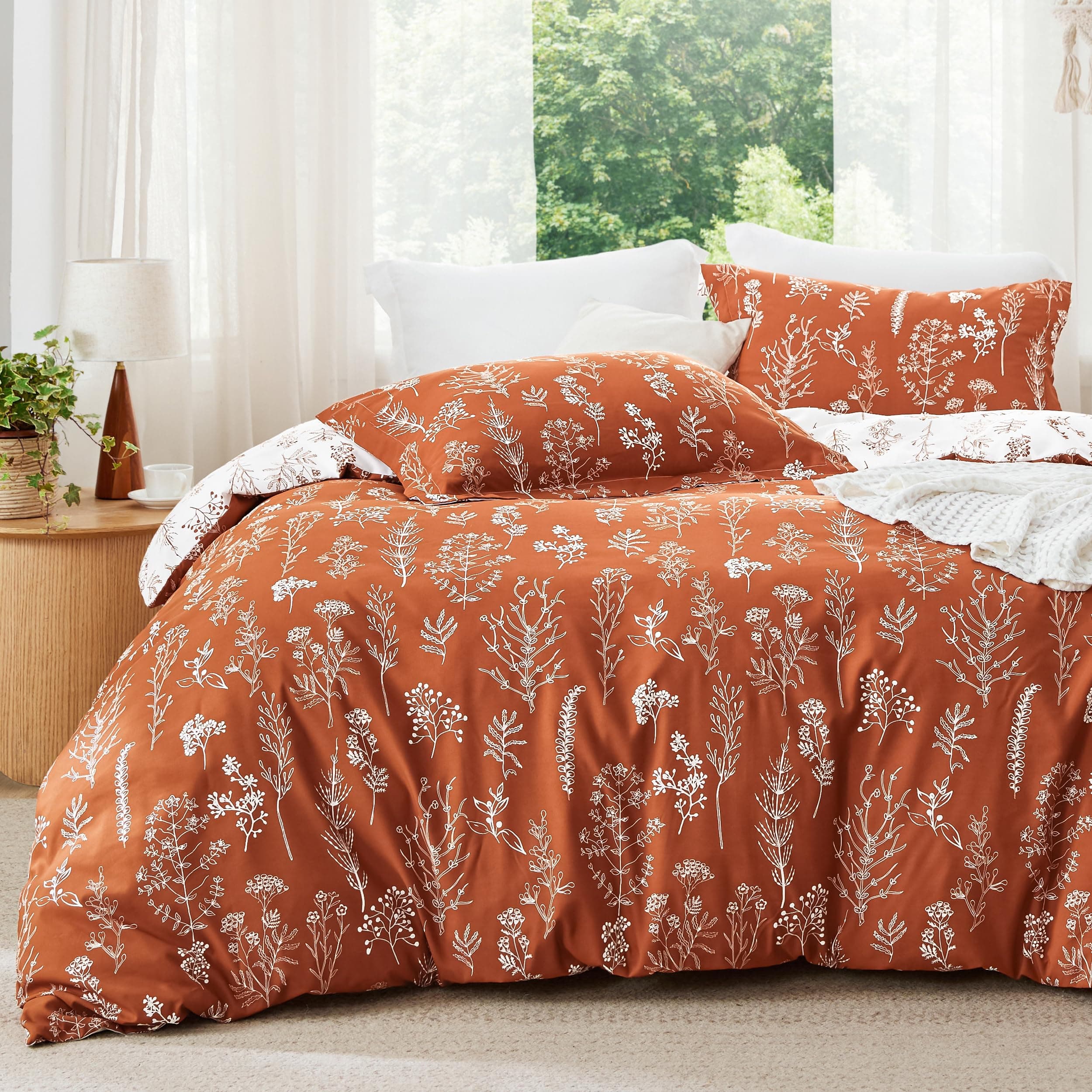 Bedsure Queen Comforter Set - Terracotta Comforter, Cute Floral Bedding Comforter Sets for Women, 3 Pieces, 1 Soft Reversible Botanical Flowers Spring Comforter and 2 Pillow Shams