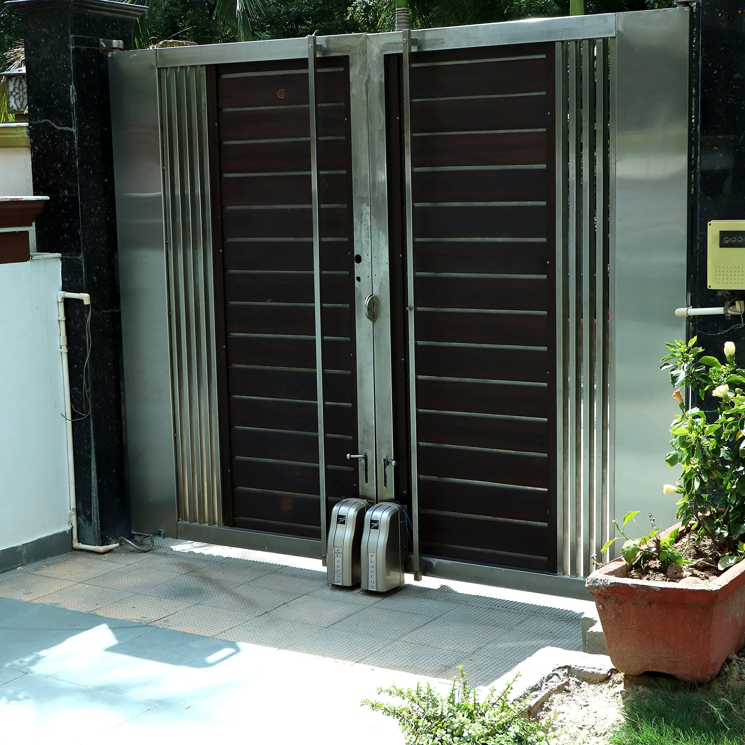 Opener and Closer Automatic Swing Gate with Remote Control (Golden)